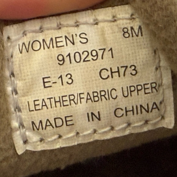 Women’s Sperry Silver/Gray Shimmer Boat Shoes - Picture 5 of 9